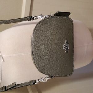 Like NEW Coach olive Mini Serena Crossbody